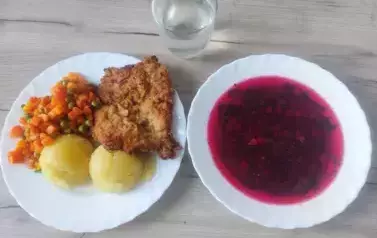 Posiłek dla diety podstawowej z dnia 17.06.25r.- obiad