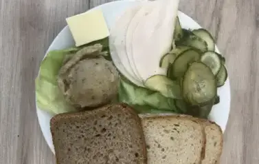 Posiłek dla diety podstawowej z dnia 02.10.25r.- kolacja