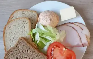 Posiłek dla diety podstawowej z dnia 01.12.25r. - Kolacja